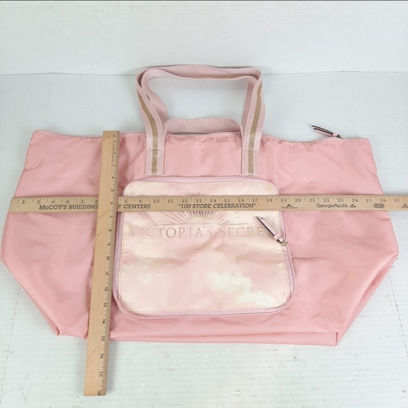 🔥Victoria's Secret Sunset Ombre Getaway Weekender Packable Travel Tote - Picture 2 of 5
